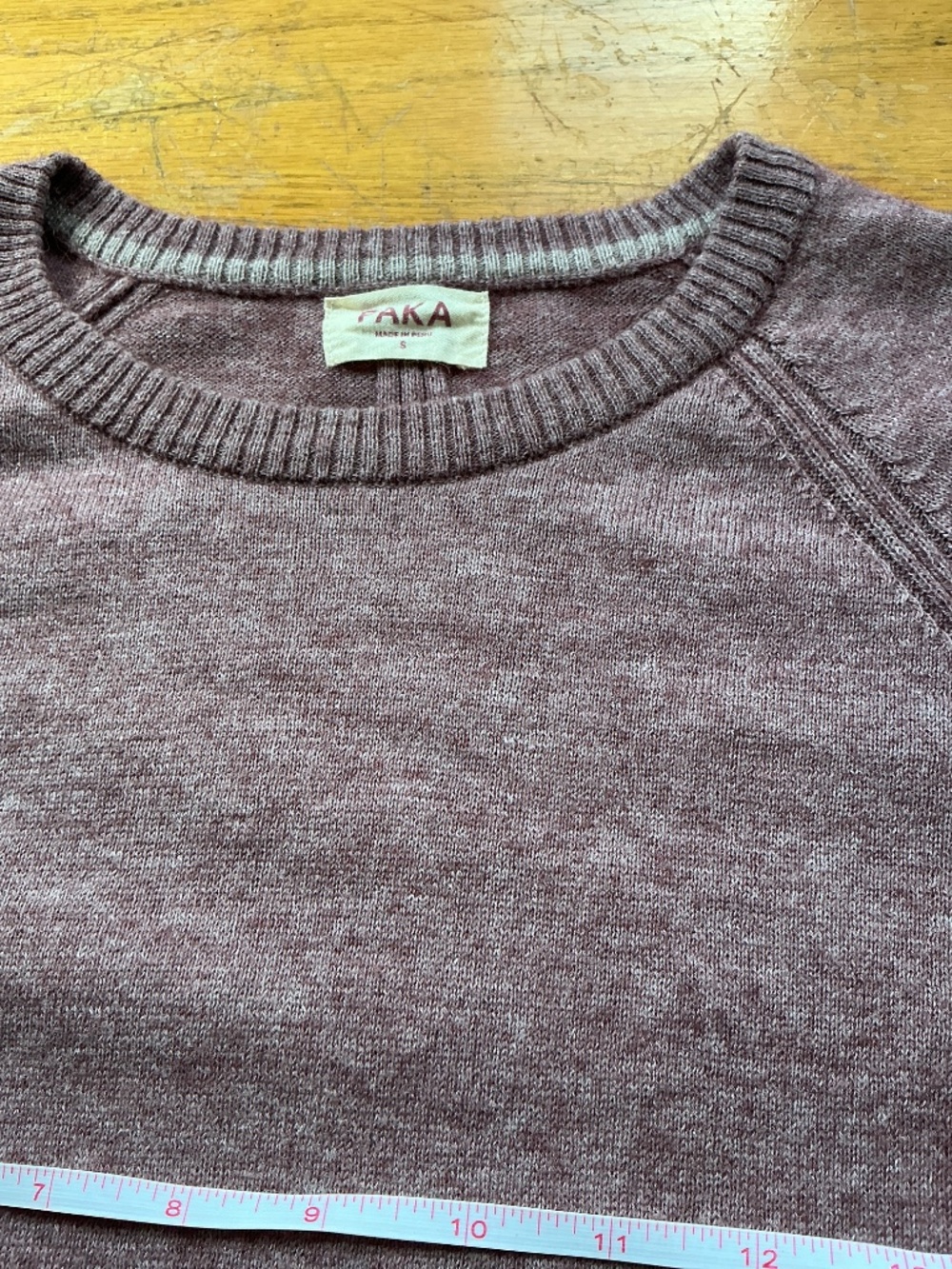PAKA Women’s Ultralight Crew Small EUC - Picture 3 of 13